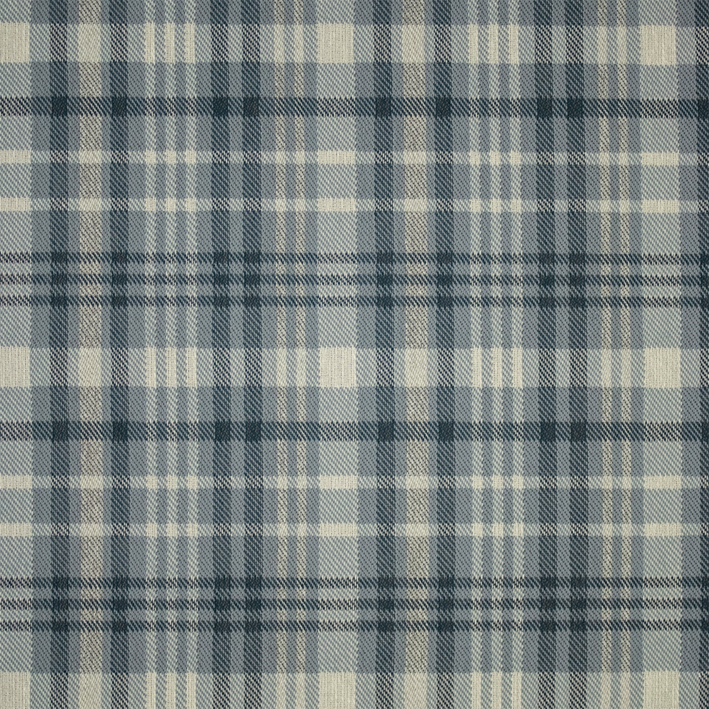 Anna Elisabeth Plaids